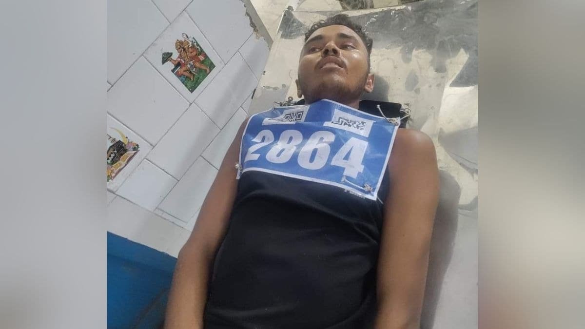 झारखंड: सिपाही भर्ती परीक्षा के फिजिकल टेस्ट में 25 अभ्यर्थी बेहोश, तीन की अस्पताल में मौत।