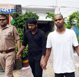 हैवानियत की हदें पार: मानव खोपड़ी से तंत्र पूजा कर अमीर होने के लालच में हत्या; चाकू से निकाली आंखें; नाक-कान काट छील दी खोपड़ी।