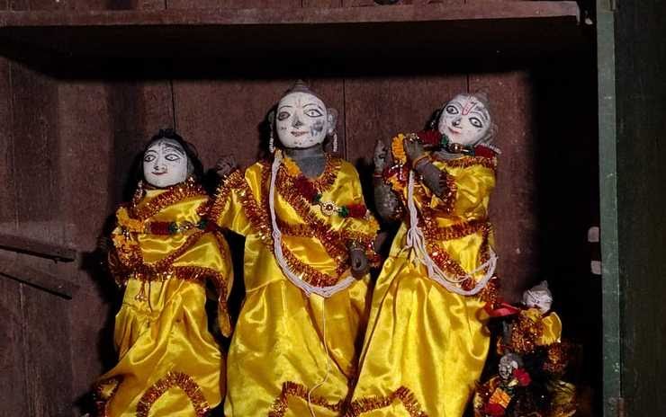 न्याय की आस में कान्हा! कानपुर में कानूनी दांव-पेंच के चलते 22 सालों से जेल में कैद हैं भगवान श्री कृष्ण और उनका पूरा परिवार।