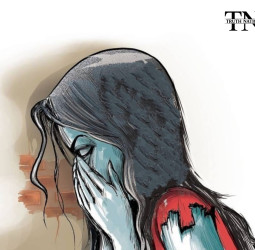 वाराणसी- शिवपुर में 8 साल की मासूम से ट्यूशन टीचर ने किया बैड टच, विरोध करने पर दी दुष्कर्म और तेजाब से जलाने की धमकी।