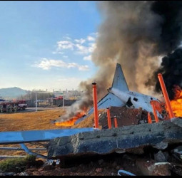 साउथ कोरिया में हुआ दर्दनाक विमान हादसा, 150 से ज्यादा लोगो की मौत।