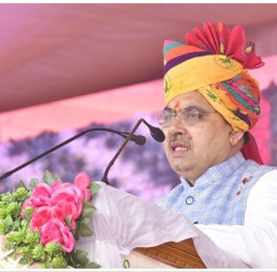 राहुल गांधी तो क्या उनके पापा भी अब कश्मीर में धारा 370 नहीं हटा सकते: उपचुनाव में सीएम भजनलाल शर्मा की दहाड़।