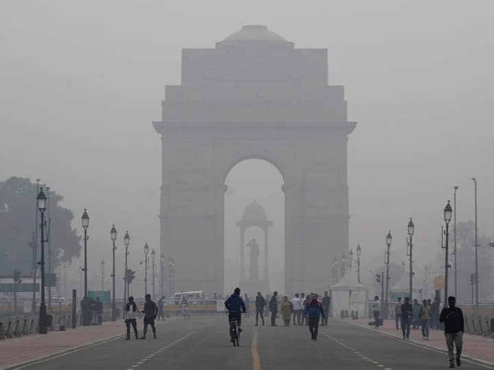 सावधान! दिल्ली में कंपकंपाती ठंड से पहले बढ़ा प्रदूषण का कहर, AQI 600 के पार; पढ़े डिटेल!