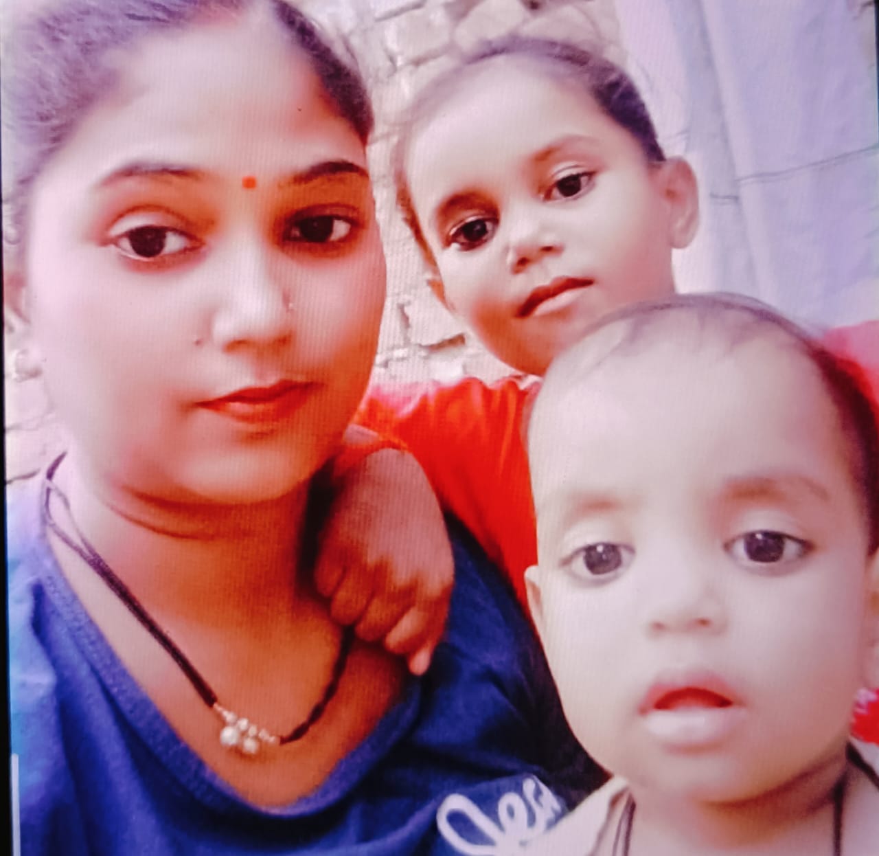 यूपी में जंगलराज : अमेठी में एक ही परिवार के 4 लोगों की हत्या, पुलिस की टीमों का गठन, सीएम योगी बोले- एक भी नहीं बख्शा जाएगा।