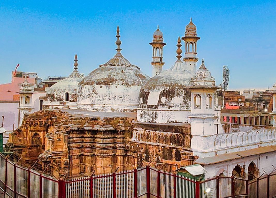 Varanas News : ज्ञानवापी के पूरे परिसर का नहीं होगा ASI सर्वे, हिंदू पक्ष की याचिका खारिज।