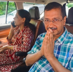 दिल्ली में अरविंद केजरीवाल ने खाली किया CM आवास, परिवार के साथ नए बंगले में हुए शिफ्ट; मनीष सिसोदिया को मिला कौन सा बंगला?
