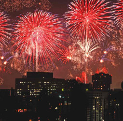 राजस्थान: दिवाली पर पटाखे जलाने के नियम जारी, केवल 2 घंटे कर सकेंगे आतिशबाजी, बीजेपी ने उठाए सवाल।