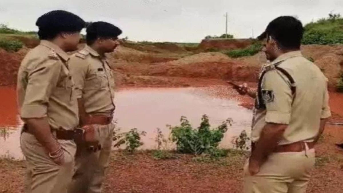 मध्य-प्रदेश: शिवपुरी में अवैध खनन के गड्ढे में डूबने से तीन मासूम बच्चों की दर्दनाक मौत।