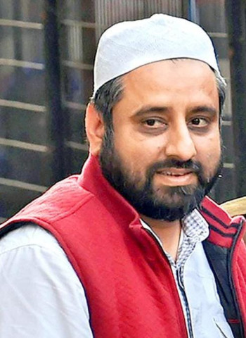 AAP विधायक अमानतुल्लाह खान पर आचार संहिता उल्लंघन का केस, चुनाव से ठीक पहले FIR दर्ज!