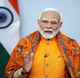 महाकुंभ 2025: प्रयागराज में भव्य शुरुआत, PM मोदी ने कहा- भारतीय संस्कृति और आस्था का अनमोल प्रतीक।