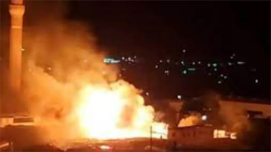 यमन में गैस स्टेशन पर विस्फोट से लगी भीषण आग, अब तक 15 लोगों की मौत, 67 घायल।